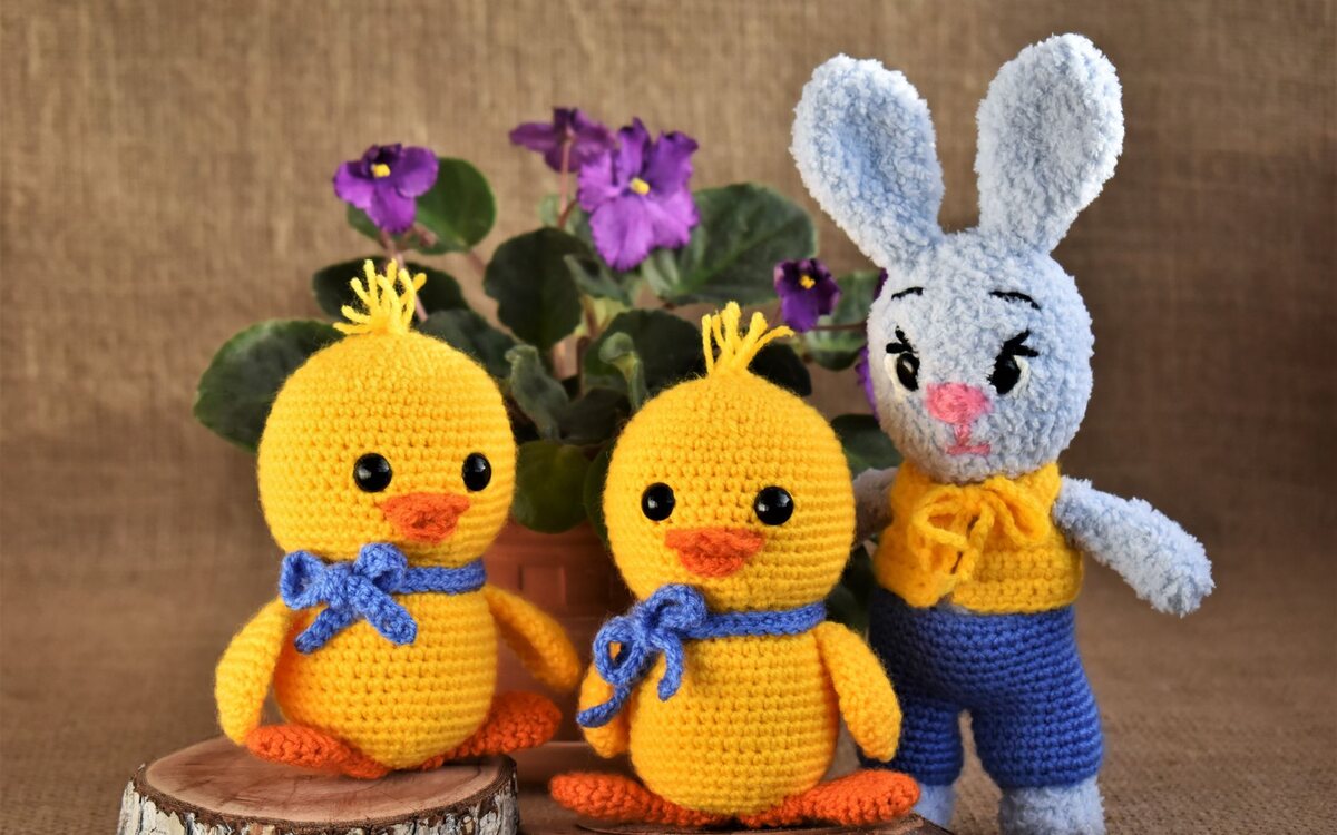 Brinquedos de crochê para criança